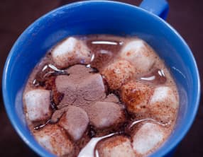 Chocolat chaud aux marshmallows