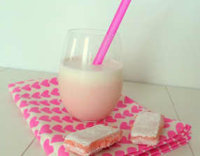 Milkshake aux biscuits roses de Reims