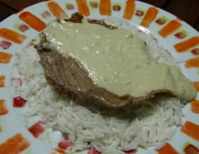 Escalopes de veau aux noix de cajou et roquefort