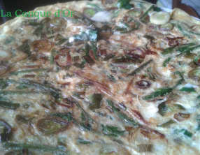 Frittata aux asperges, blettes et auricchio