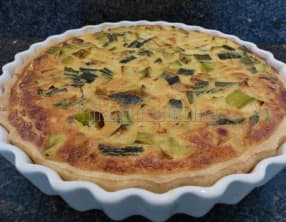 Quiche aux poireaux, pâte brisée maison au curry