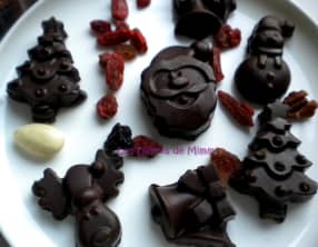 Petits chocolats de Noël aux fruits secs