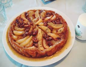 Tarte tatin aux poires, vanille et caramel au beurre salé