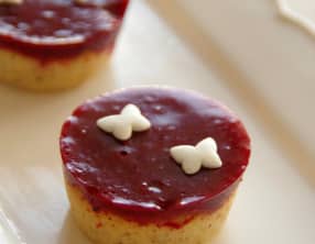 Krumchy à la noisette, caramel et fruits rouges