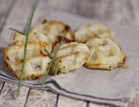 Gaufres feuilletées au lard