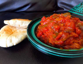 Matbuha Salade Marocaine de Tomates et Poivrons Confits