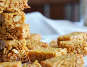 Flapjacks amandes-chocolat blanc