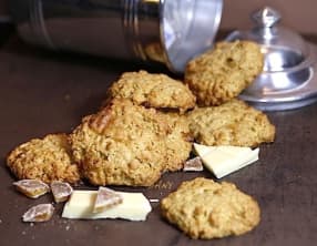 Cookies au gingembre confit et chocolat blanc
