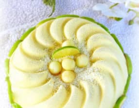 Entremet chocolat blanc, vanille, pomme et citron