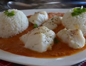 Dos de cabillaud au curry et lait de coco