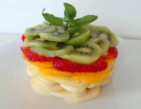 Salade de fruits arc-en-ciel