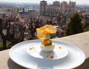 Meringue croustillante aux fruits exotiques