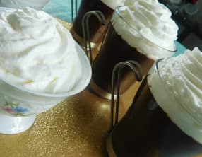 Crèmes liégeoises chocolat et chantilly