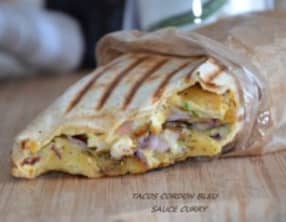 Tacos lyonnais à la sauce gruyère