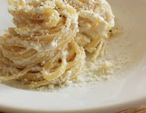 Linguine à la sauce crémeuse à la ricotta