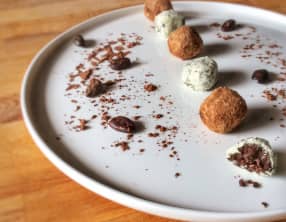 Truffes choco-wasabi - Cœur de fève cacao pur