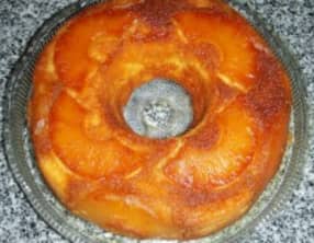 Gâteau à l’ananas caramélisé