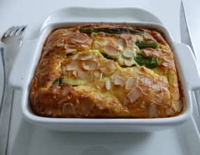 Flan d'asperges au parmesan et aux amandes