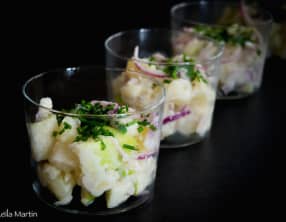 Salade alsacienne de harengs aux deux pommes