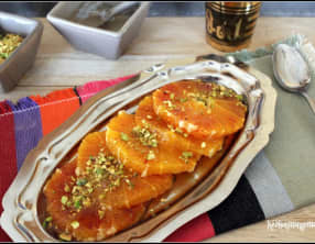 Salade d'oranges maltaises aux pistaches et à l'ater