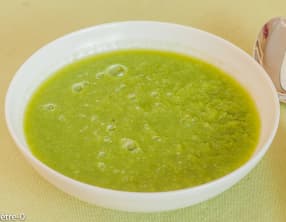 Soupe aux oignons nouveaux