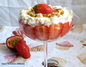 Eton mess aux fraises et fruits de la passion