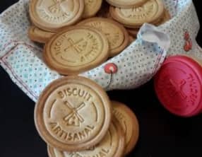 Biscuits secs miel et épices