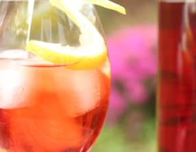 Boissons apéritives au vin pour vos soirées d'été