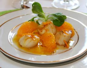 Noix de St-Jacques au beurre d’agrumes