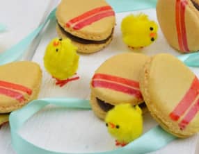 Macarons de Pâques au chocolat
