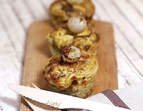 Petits gâteaux aux oignons confits