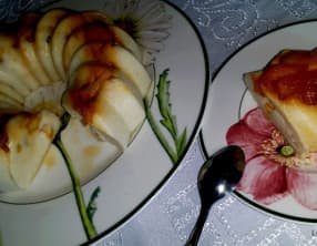 Gâteau de semoule aux pommes et raisins secs