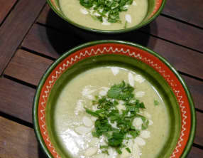 Gaspacho vert aux amandes
