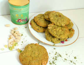 Cookies au thé matcha, cacahuètes et citron confit