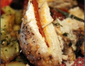 Filets de poulet au four au chorizo et aux tomates séchées