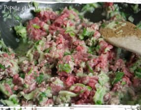 Hachis parmentier aux tiges vertes d'oignons nouveaux