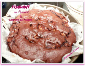 Fondant au chocolat noir et à la compote de pommes