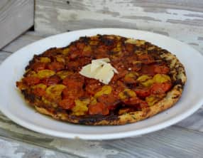 Tatin de tomates cerises à la tapenade