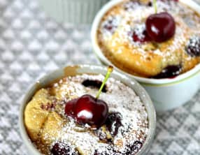 Mini clafoutis aux cerises Burlat
