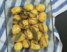 Pommes de terre rôties aux herbes et épices méditerranéennes