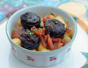 Ramequins de pomme de terre et boudin noir