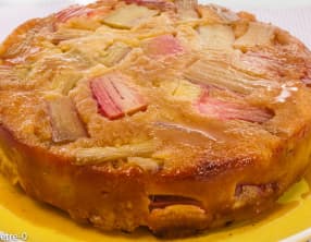 Tatin ou presque à la rhubarbe