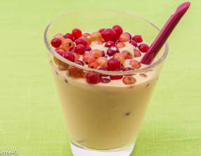 Coupe merveilleuse aux groseilles