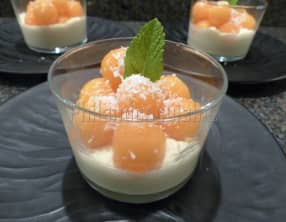 Billes de melon à la crème de coco