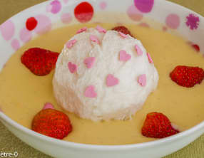 Ile flottante aux fraises