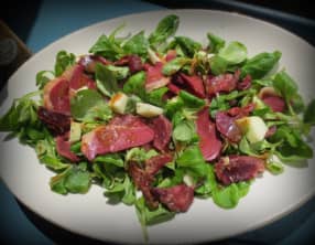 Salade de magret et gésiers de canard à la vinaigrette d’érable