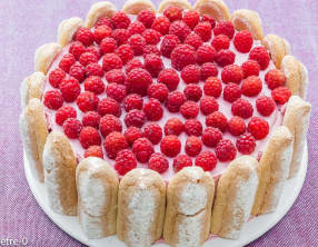 Charlotte aux framboises