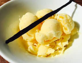Glace à la vanille sans sorbetière