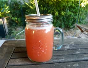 Jus de fraises et pamplemousse