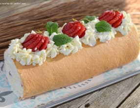 Roulé aux fraises et citron vert